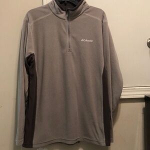 Columbia pullover